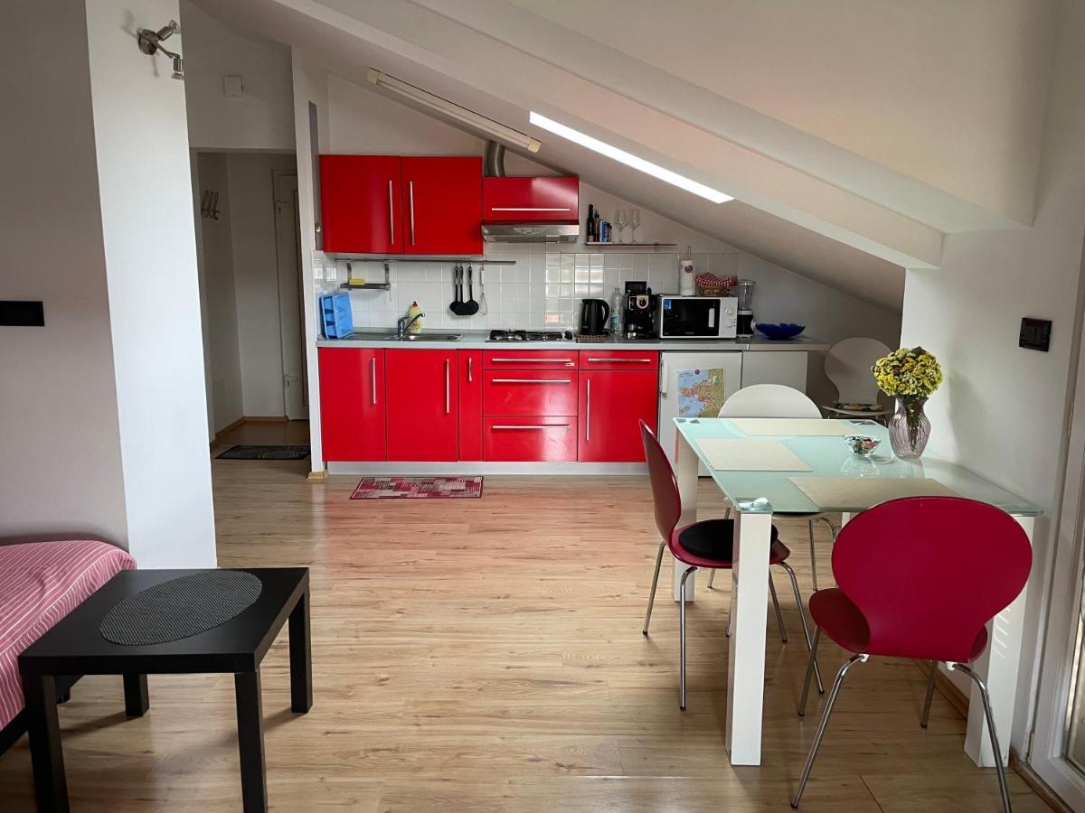 רוביני Apartments Mery מראה חיצוני תמונה
