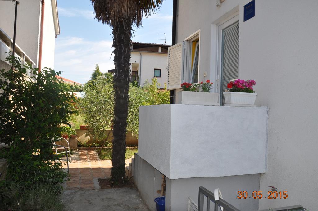 רוביני Apartments Mery חדר תמונה